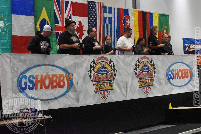 2025_snowbirds_saturday_1244.JPG