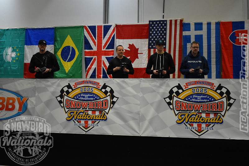 2025_snowbirds_saturday_244.JPG