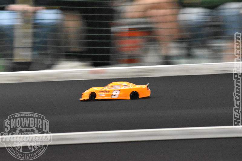2025_snowbirds_sunday_oval_1294.JPG
