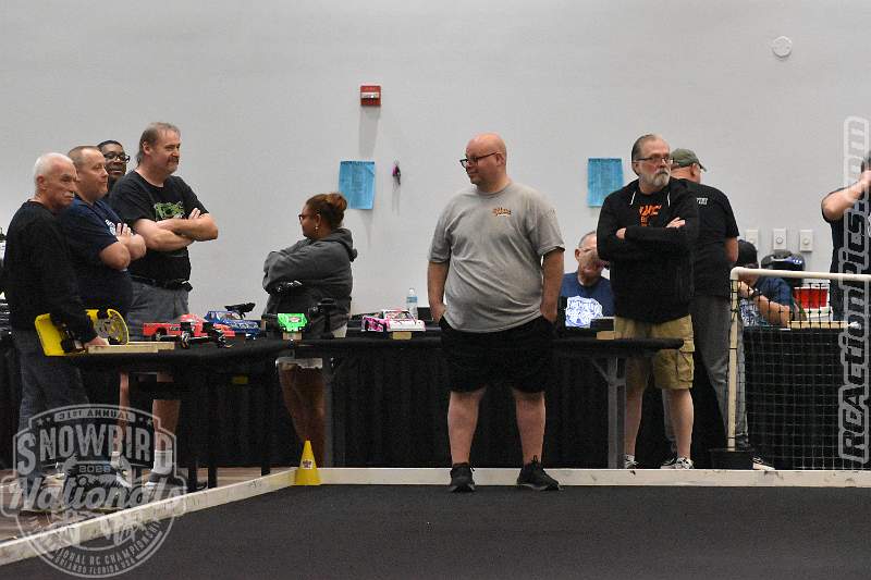 2025_snowbirds_sunday_oval_780.JPG