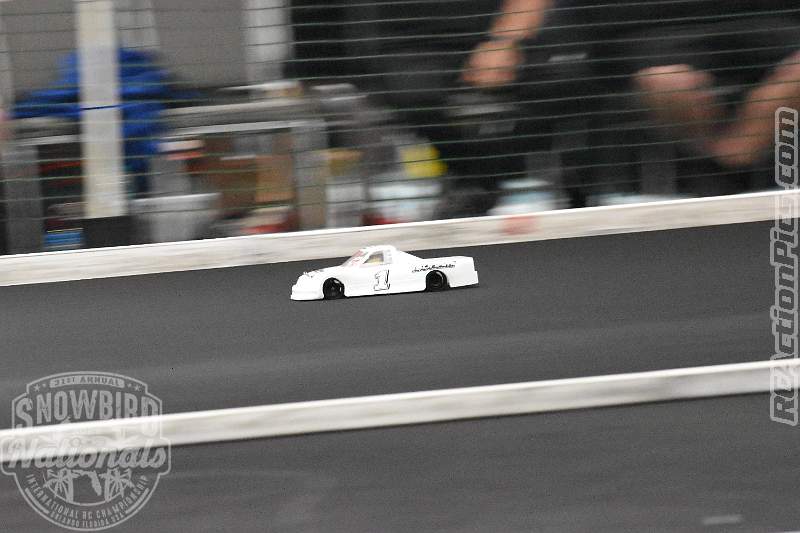 2025_snowbirds_sunday_oval_957.JPG