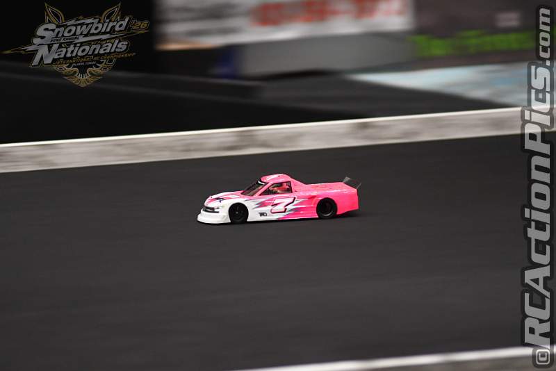 2026_snowbirds_sun_oval_1052.JPG