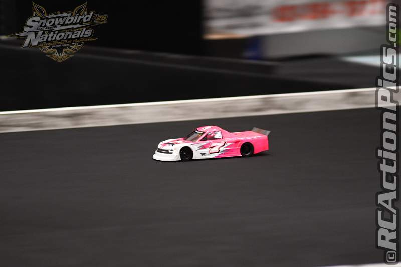 2026_snowbirds_sun_oval_1056.JPG
