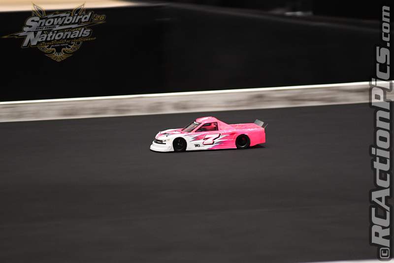 2026_snowbirds_sun_oval_1057.JPG