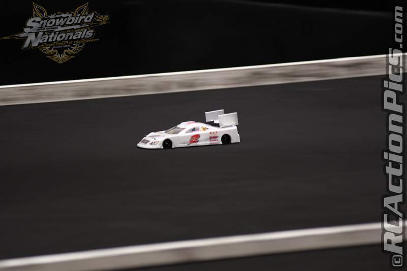 2026_snowbirds_sun_oval_1322.JPG