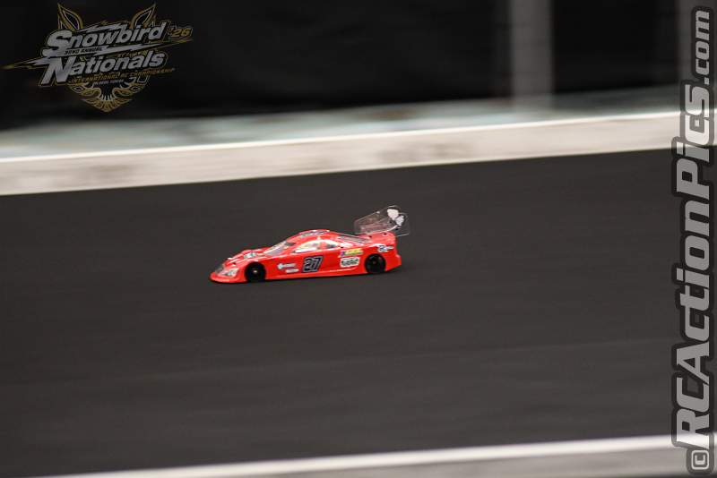 2026_snowbirds_sun_oval_1337.JPG