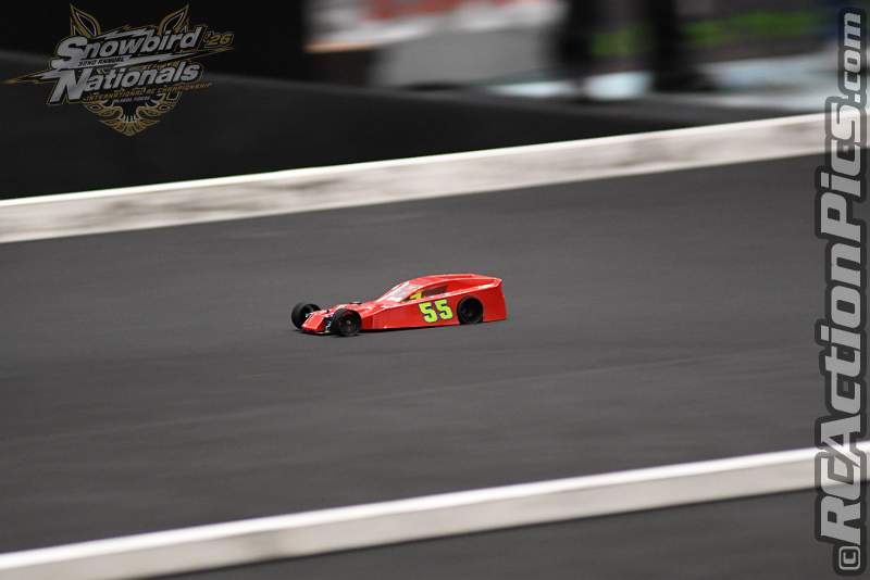 2026_snowbirds_sun_oval_1463.JPG