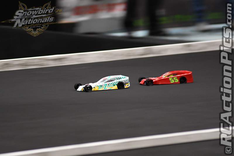 2026_snowbirds_sun_oval_1474.JPG