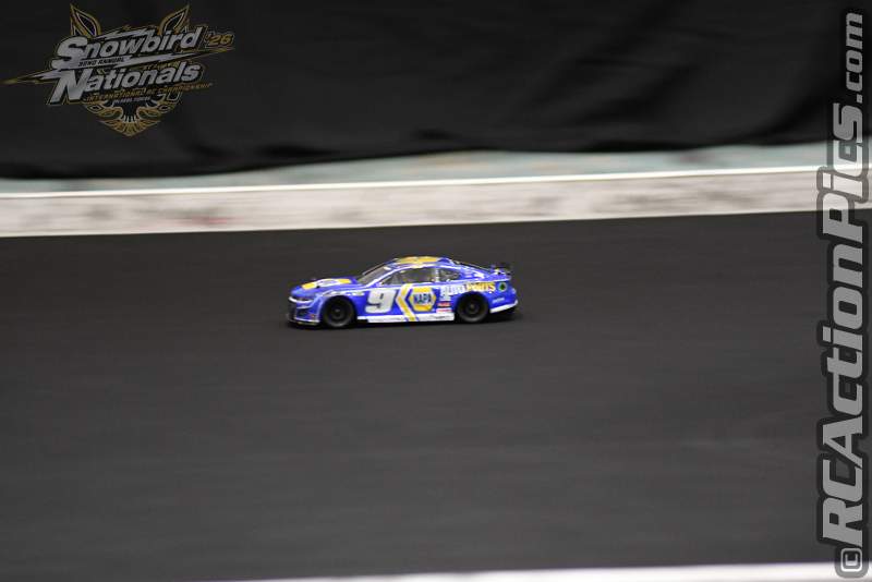 2026_snowbirds_sun_oval_152.JPG
