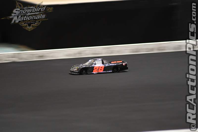 2026_snowbirds_sun_oval_1523.JPG