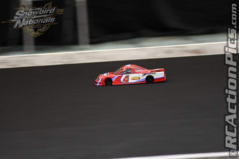 2026_snowbirds_sun_oval_1526.JPG