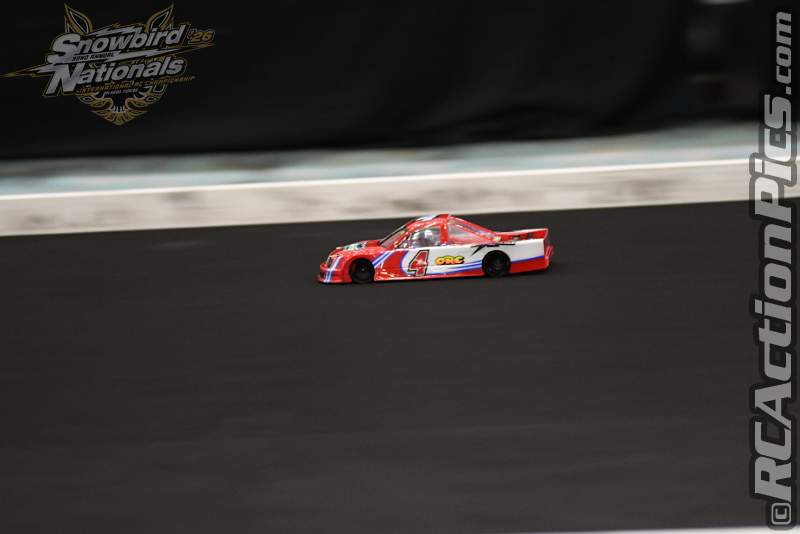 2026_snowbirds_sun_oval_1528.JPG