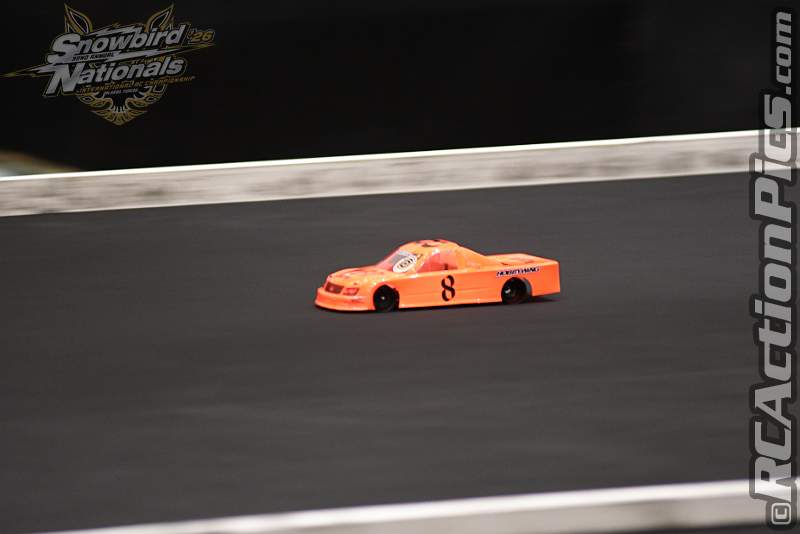 2026_snowbirds_sun_oval_1558.JPG