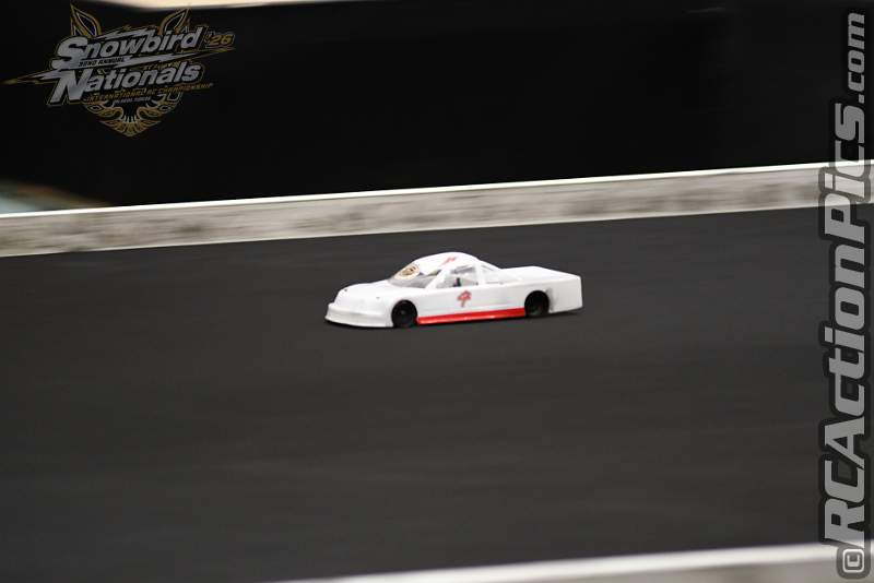 2026_snowbirds_sun_oval_1562.JPG