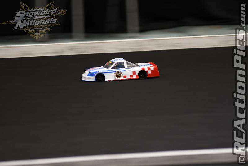 2026_snowbirds_sun_oval_1566.JPG