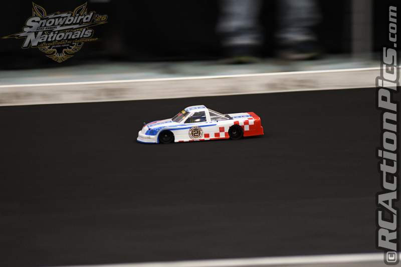 2026_snowbirds_sun_oval_1567.JPG