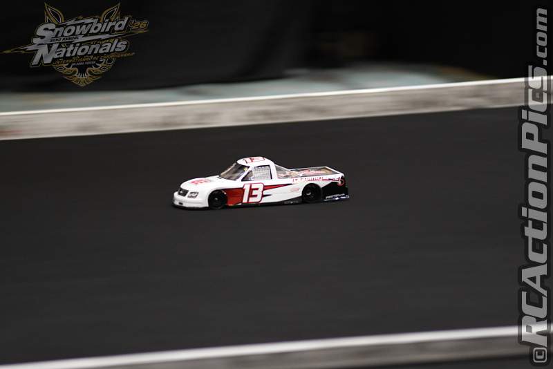2026_snowbirds_sun_oval_1569.JPG