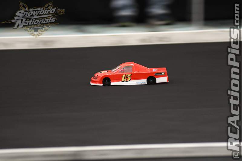 2026_snowbirds_sun_oval_1578.JPG
