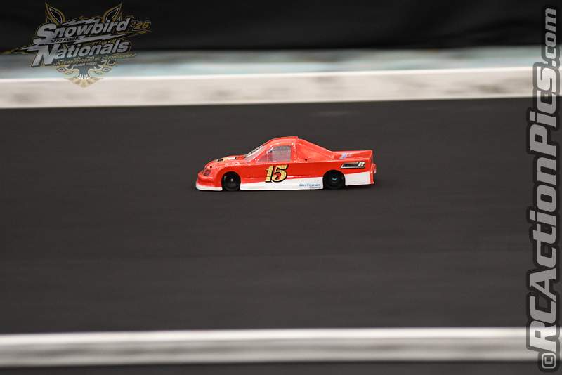 2026_snowbirds_sun_oval_1579.JPG