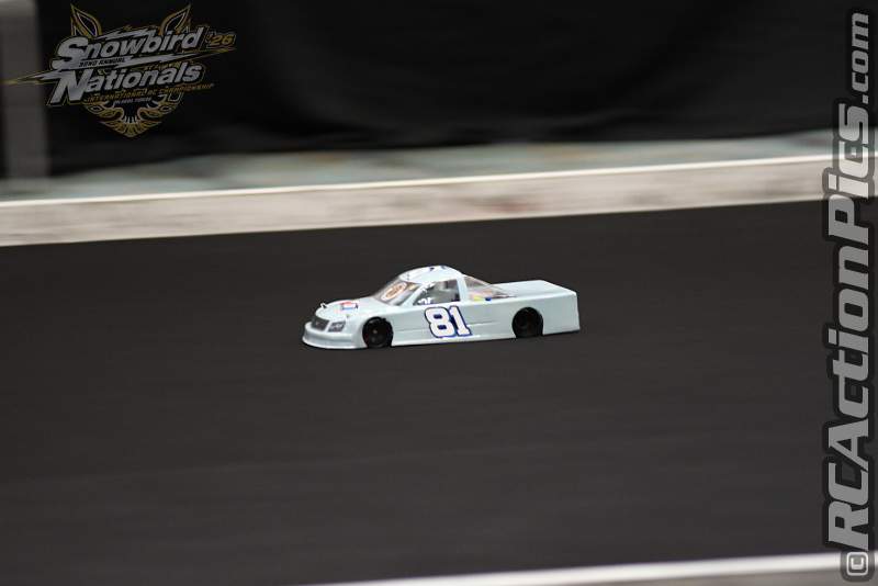 2026_snowbirds_sun_oval_1582.JPG