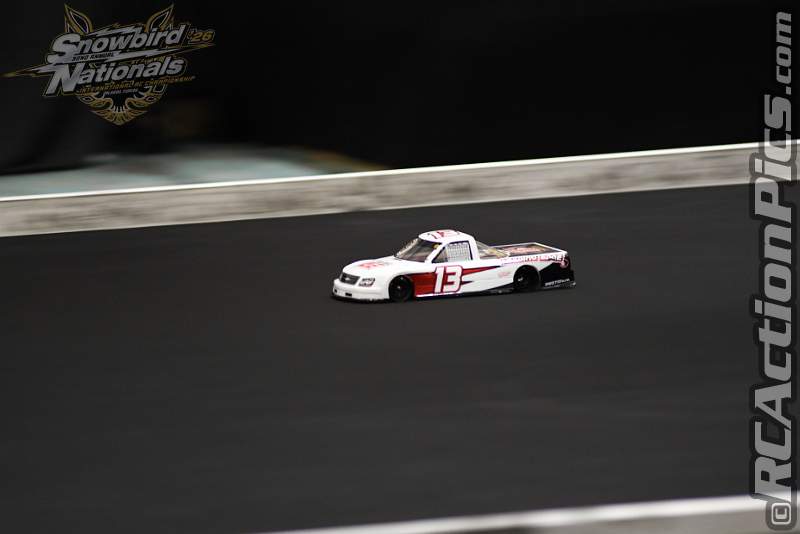 2026_snowbirds_sun_oval_1600.JPG