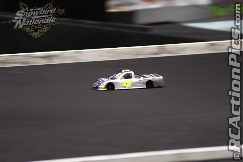 2026_snowbirds_sun_oval_1733.JPG