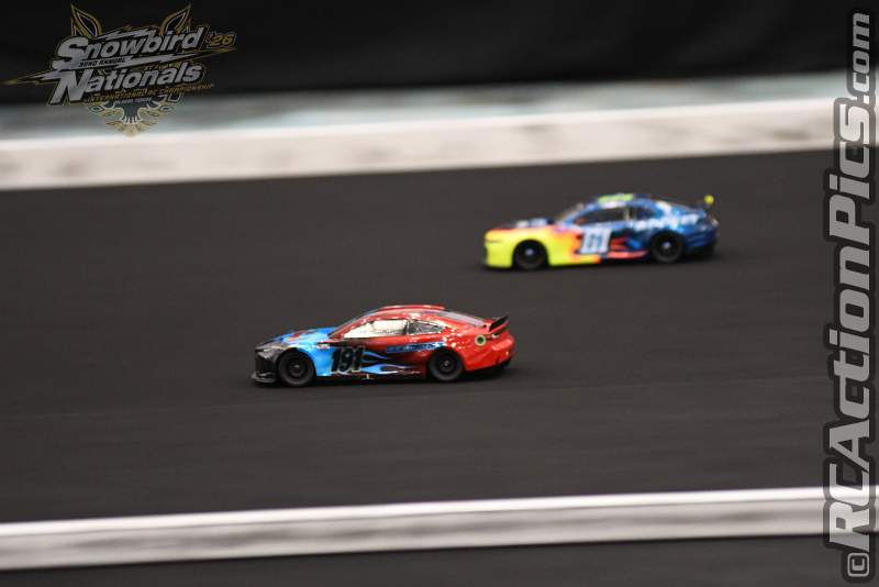 2026_snowbirds_sun_oval_350.JPG