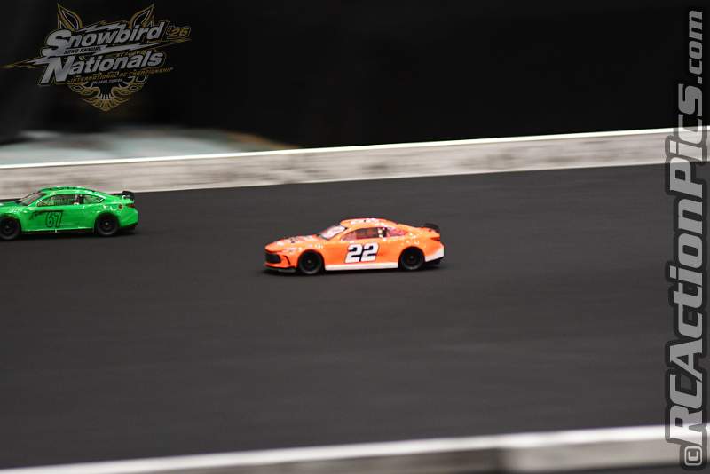 2026_snowbirds_sun_oval_364.JPG