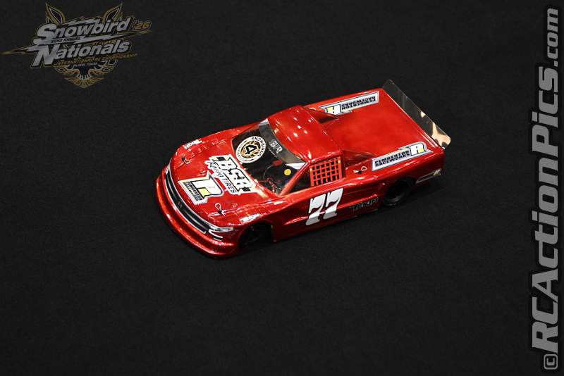 2026_snowbirds_sun_oval_423.JPG