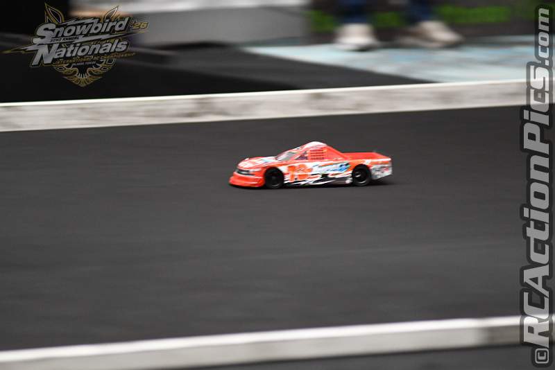 2026_snowbirds_sun_oval_459.JPG