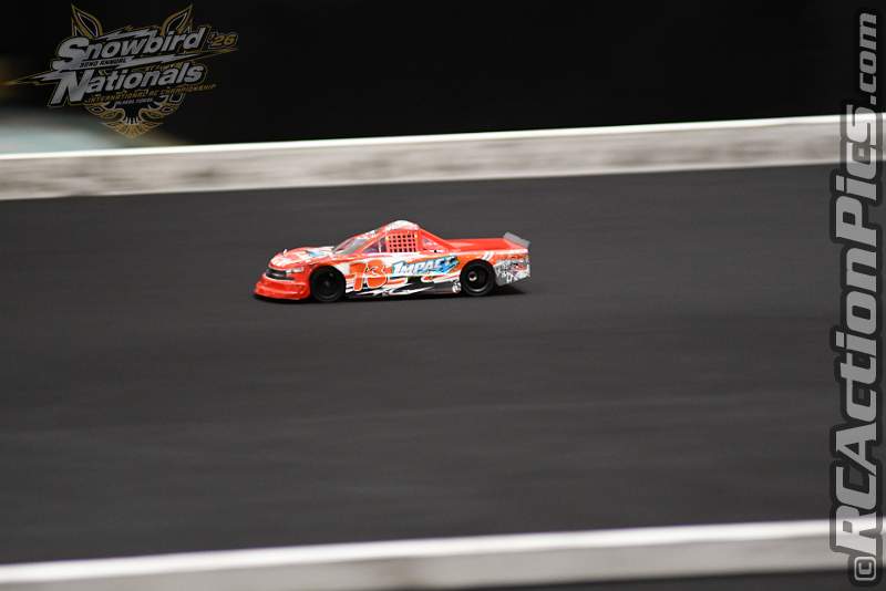 2026_snowbirds_sun_oval_467.JPG