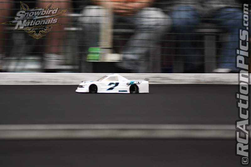 2026_snowbirds_sun_oval_533.JPG