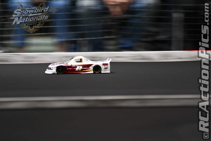 2026_snowbirds_sun_oval_539.JPG
