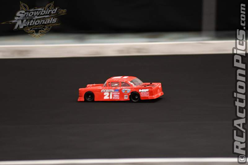2026_snowbirds_sun_oval_699.JPG