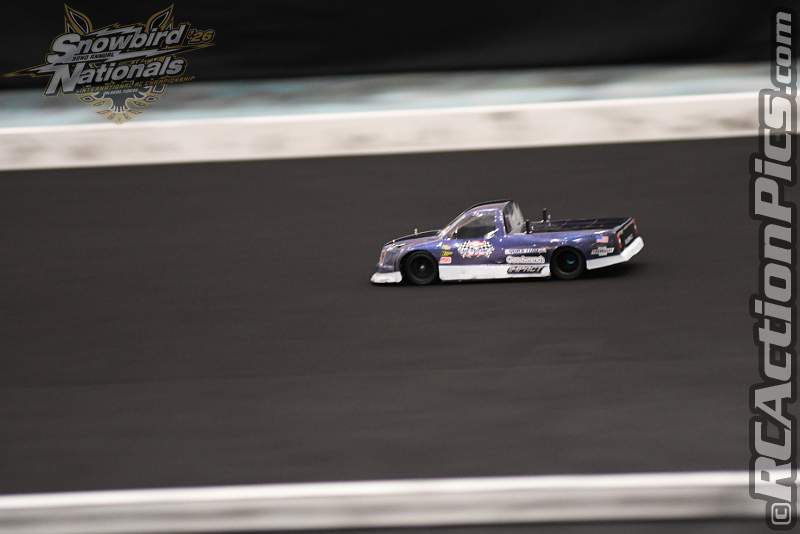 2026_snowbirds_sun_oval_964.JPG